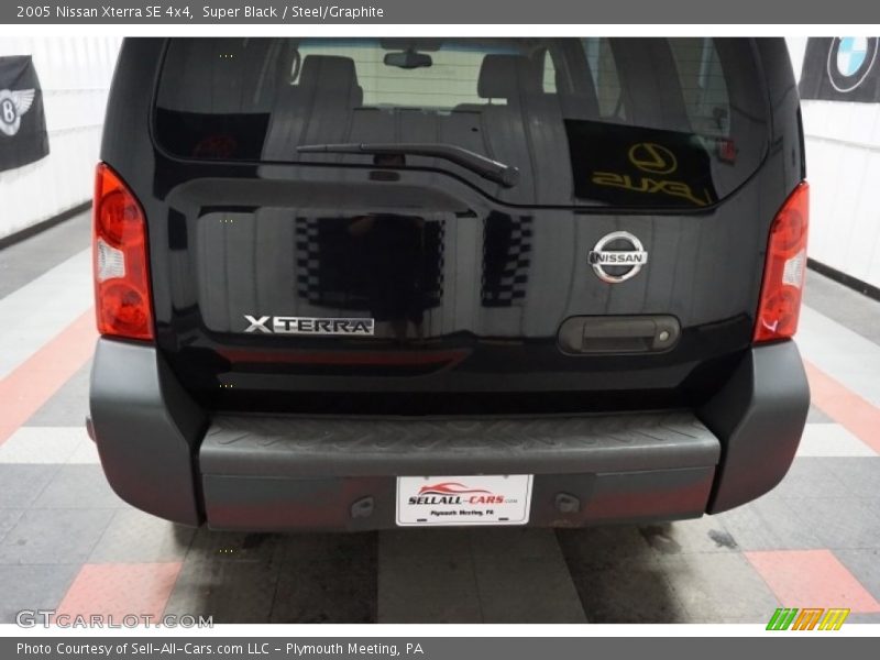 Super Black / Steel/Graphite 2005 Nissan Xterra SE 4x4