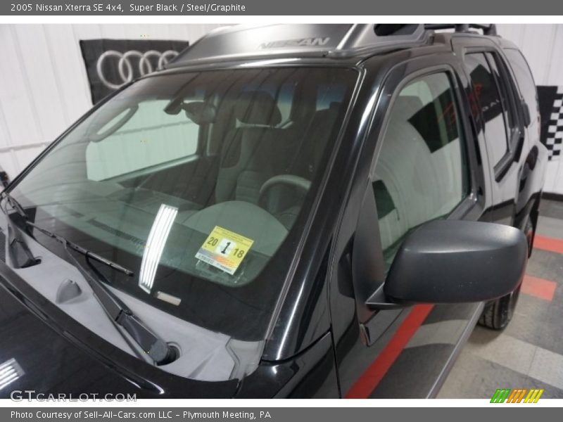 Super Black / Steel/Graphite 2005 Nissan Xterra SE 4x4