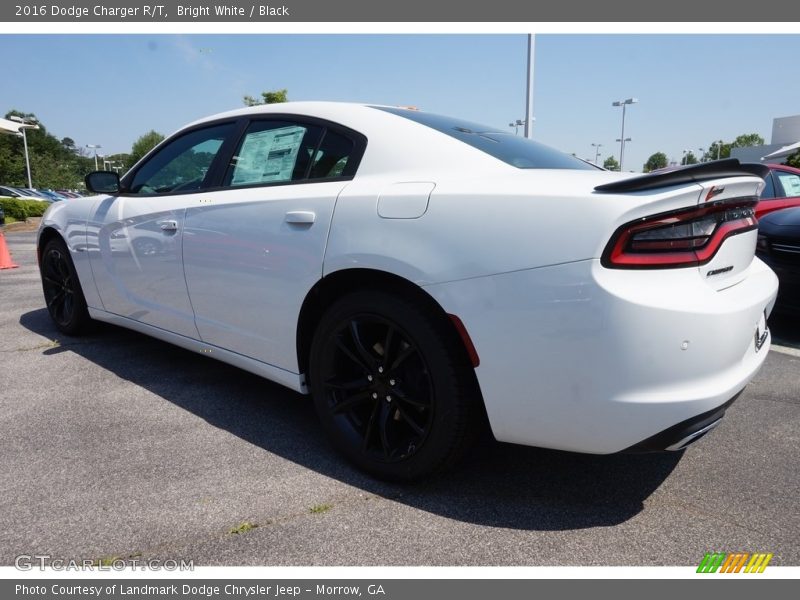 Bright White / Black 2016 Dodge Charger R/T