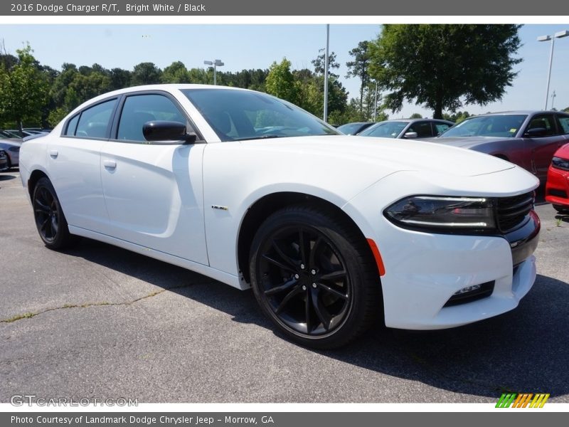 Bright White / Black 2016 Dodge Charger R/T