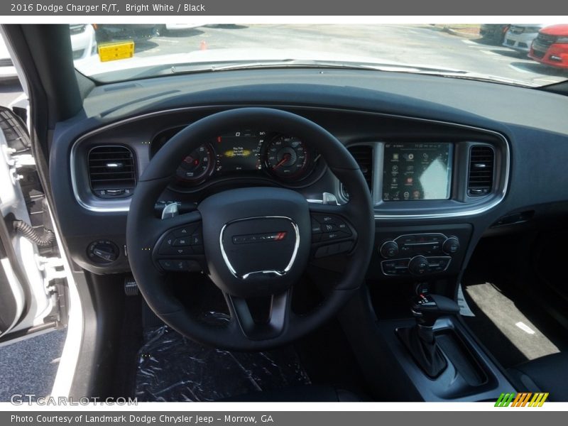 Bright White / Black 2016 Dodge Charger R/T