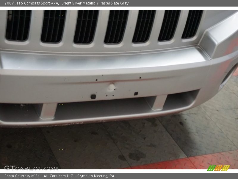 Bright Silver Metallic / Pastel Slate Gray 2007 Jeep Compass Sport 4x4