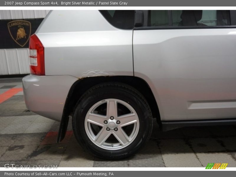 Bright Silver Metallic / Pastel Slate Gray 2007 Jeep Compass Sport 4x4