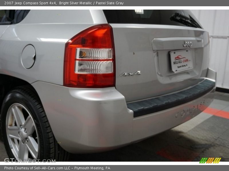 Bright Silver Metallic / Pastel Slate Gray 2007 Jeep Compass Sport 4x4