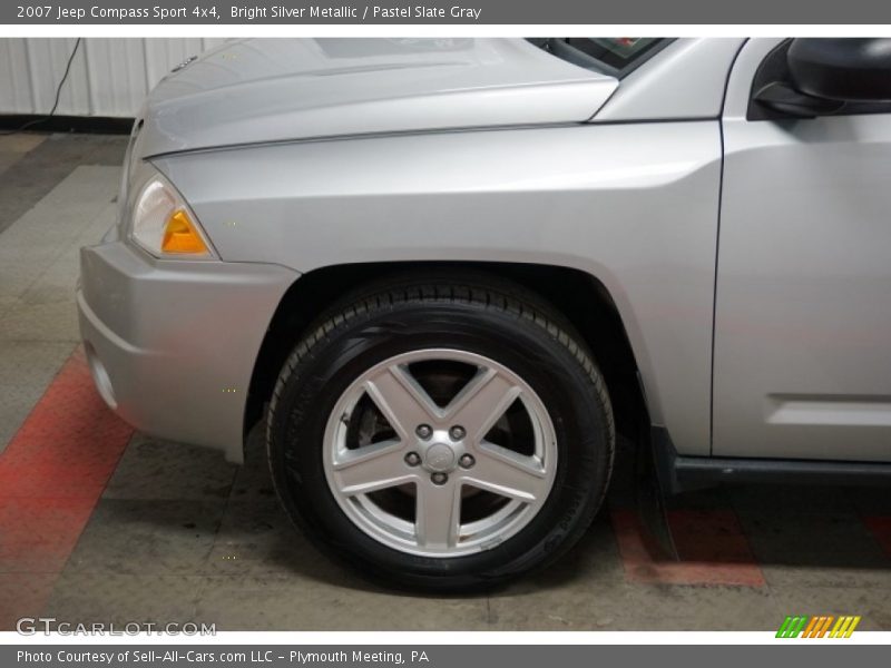 Bright Silver Metallic / Pastel Slate Gray 2007 Jeep Compass Sport 4x4