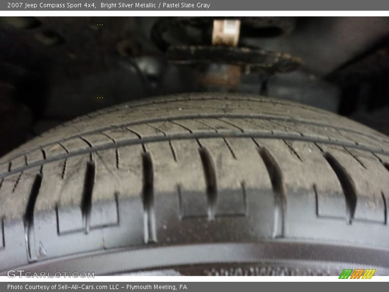 Bright Silver Metallic / Pastel Slate Gray 2007 Jeep Compass Sport 4x4