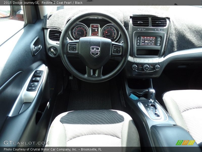 Redline 2 Coat Pearl / Black 2015 Dodge Journey SE
