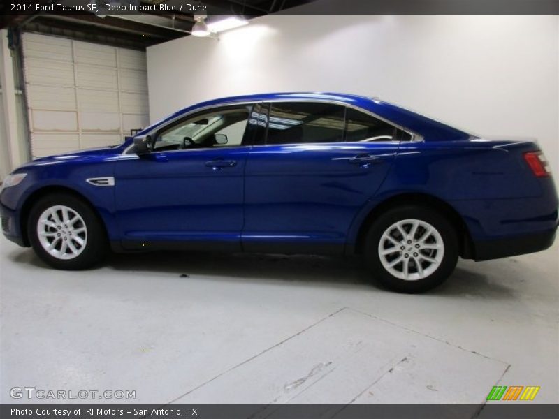 Deep Impact Blue / Dune 2014 Ford Taurus SE