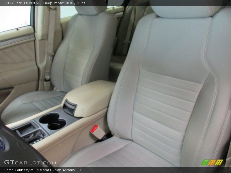 Deep Impact Blue / Dune 2014 Ford Taurus SE