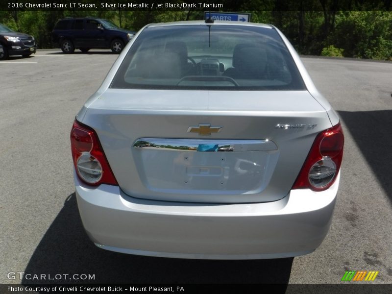 Silver Ice Metallic / Jet Black/Dark Titanium 2016 Chevrolet Sonic LT Sedan