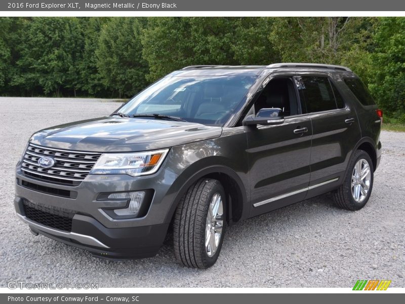 Magnetic Metallic / Ebony Black 2016 Ford Explorer XLT