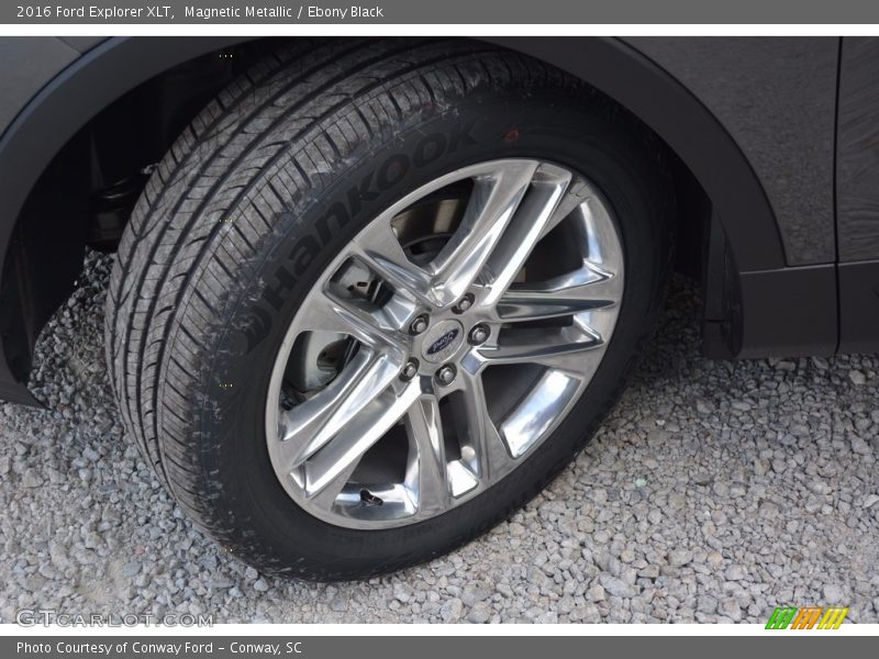 Magnetic Metallic / Ebony Black 2016 Ford Explorer XLT