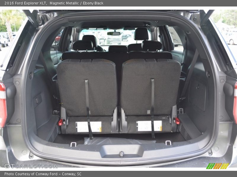 Magnetic Metallic / Ebony Black 2016 Ford Explorer XLT