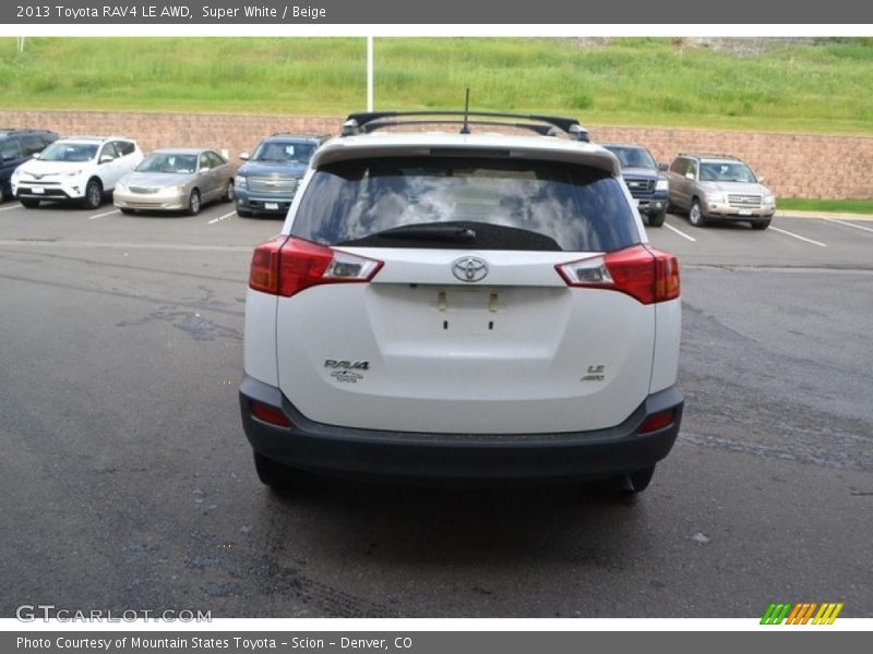 Super White / Beige 2013 Toyota RAV4 LE AWD