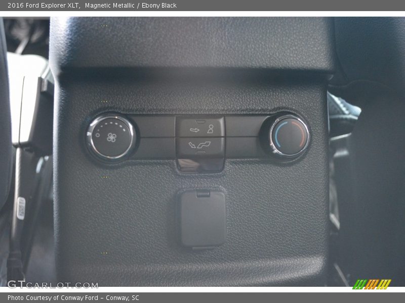 Magnetic Metallic / Ebony Black 2016 Ford Explorer XLT