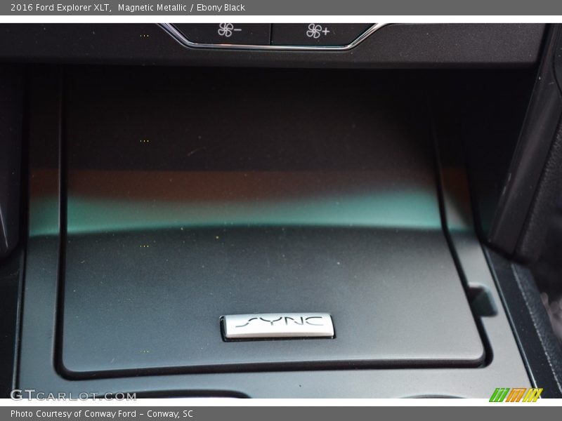 Magnetic Metallic / Ebony Black 2016 Ford Explorer XLT