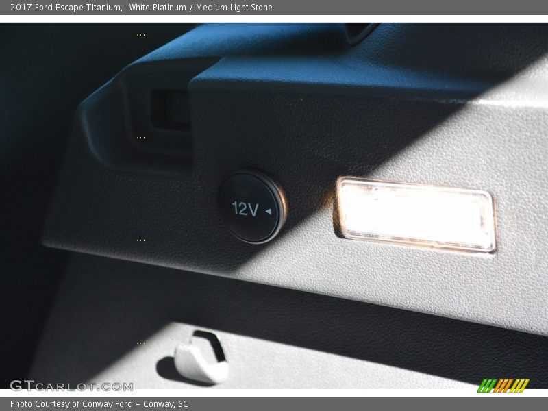 White Platinum / Medium Light Stone 2017 Ford Escape Titanium