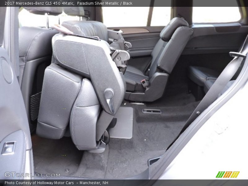 Paladium Silver Metallic / Black 2017 Mercedes-Benz GLS 450 4Matic