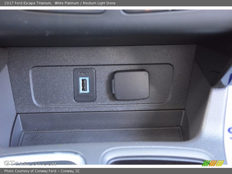 White Platinum / Medium Light Stone 2017 Ford Escape Titanium