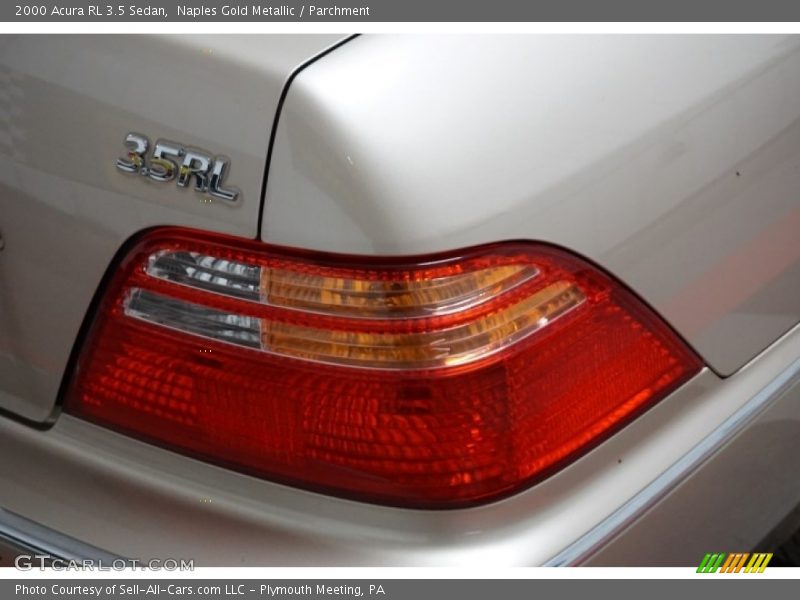 Naples Gold Metallic / Parchment 2000 Acura RL 3.5 Sedan