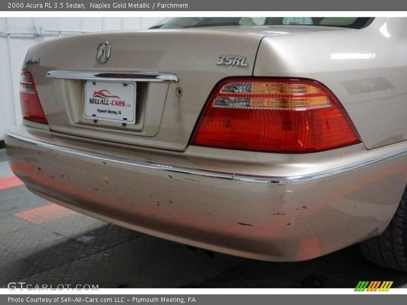 Naples Gold Metallic / Parchment 2000 Acura RL 3.5 Sedan
