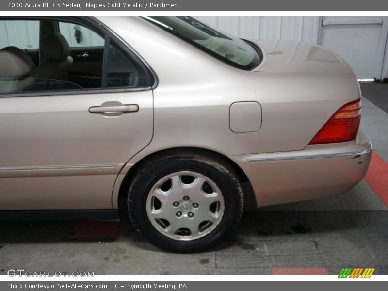 Naples Gold Metallic / Parchment 2000 Acura RL 3.5 Sedan