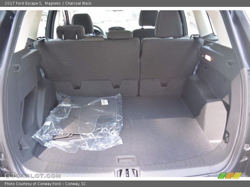 Magnetic / Charcoal Black 2017 Ford Escape S