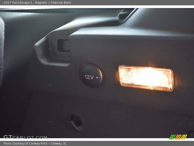 Magnetic / Charcoal Black 2017 Ford Escape S
