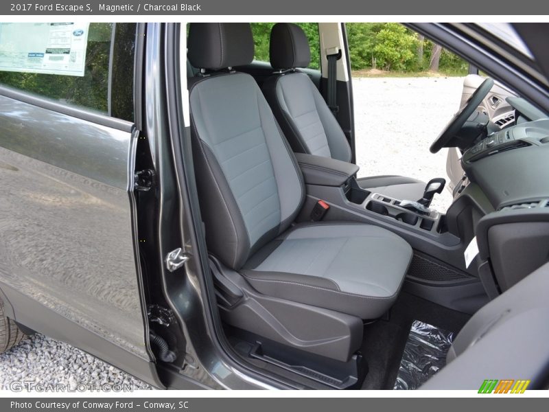 Magnetic / Charcoal Black 2017 Ford Escape S