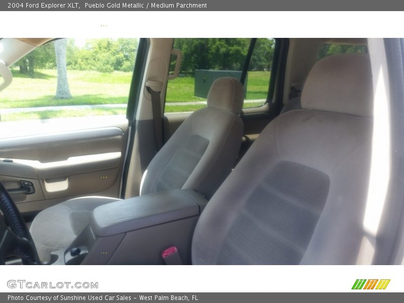 Pueblo Gold Metallic / Medium Parchment 2004 Ford Explorer XLT