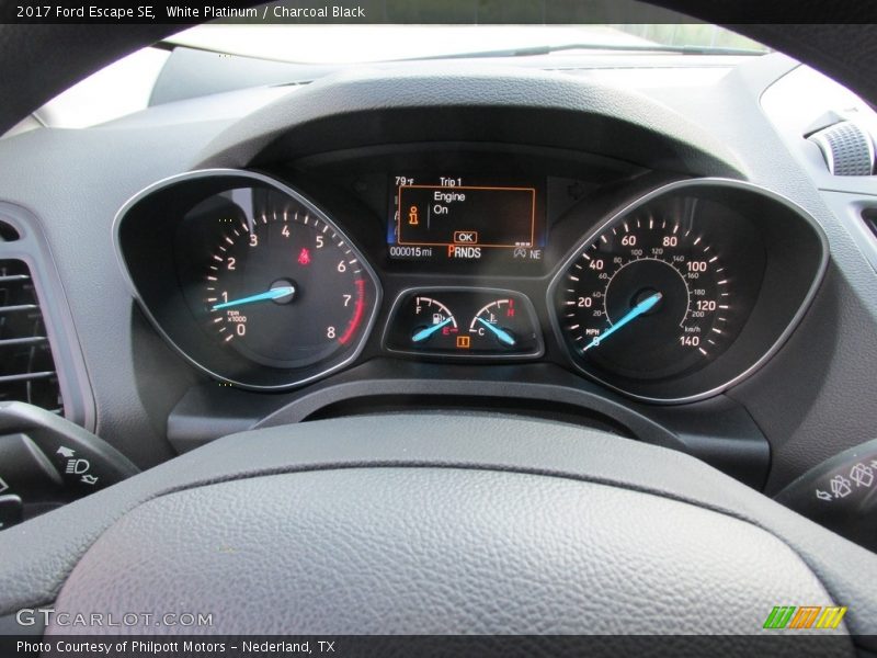 White Platinum / Charcoal Black 2017 Ford Escape SE