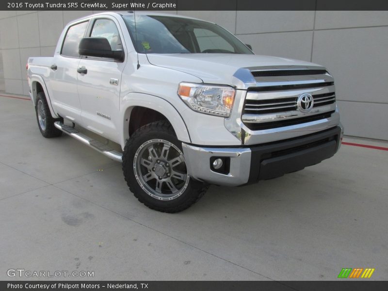 Super White / Graphite 2016 Toyota Tundra SR5 CrewMax
