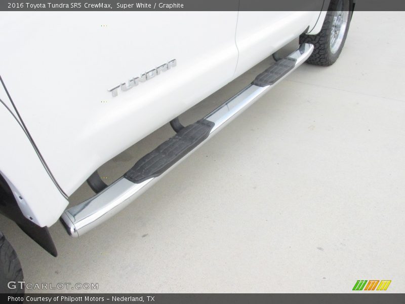Super White / Graphite 2016 Toyota Tundra SR5 CrewMax