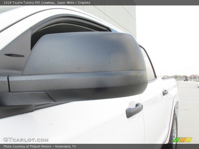 Super White / Graphite 2016 Toyota Tundra SR5 CrewMax