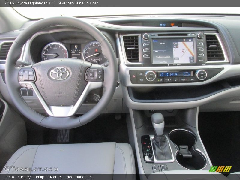 Silver Sky Metallic / Ash 2016 Toyota Highlander XLE