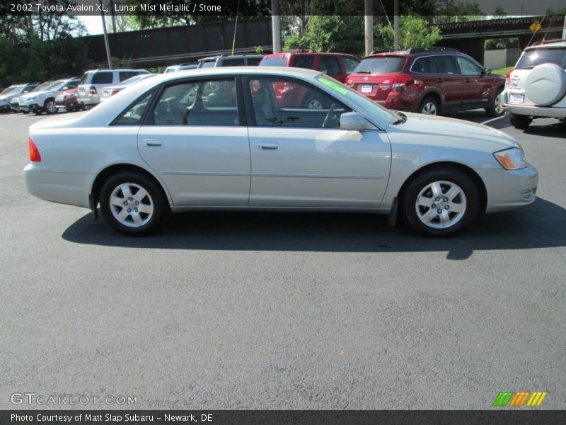 Lunar Mist Metallic / Stone 2002 Toyota Avalon XL