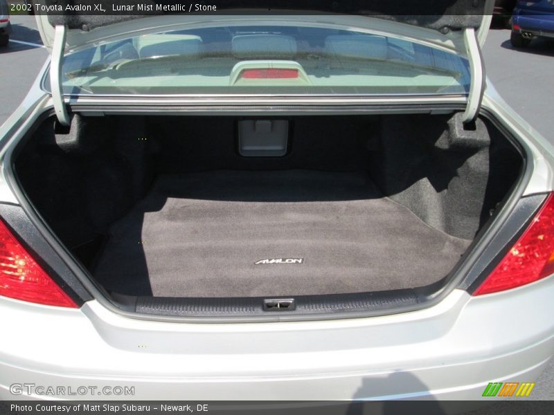 Lunar Mist Metallic / Stone 2002 Toyota Avalon XL