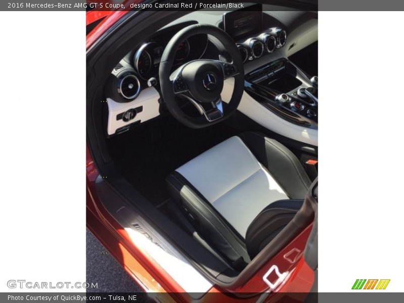 designo Cardinal Red / Porcelain/Black 2016 Mercedes-Benz AMG GT S Coupe