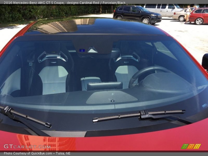 designo Cardinal Red / Porcelain/Black 2016 Mercedes-Benz AMG GT S Coupe