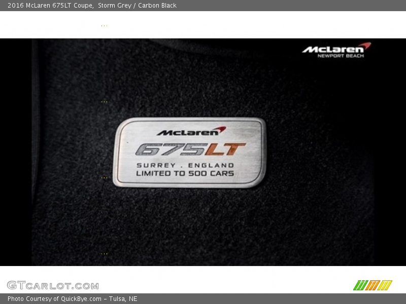 Storm Grey / Carbon Black 2016 McLaren 675LT Coupe