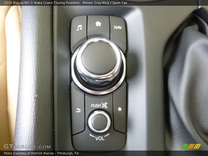 Controls of 2016 MX-5 Miata Grand Touring Roadster