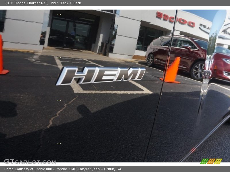 Pitch Black / Black 2016 Dodge Charger R/T