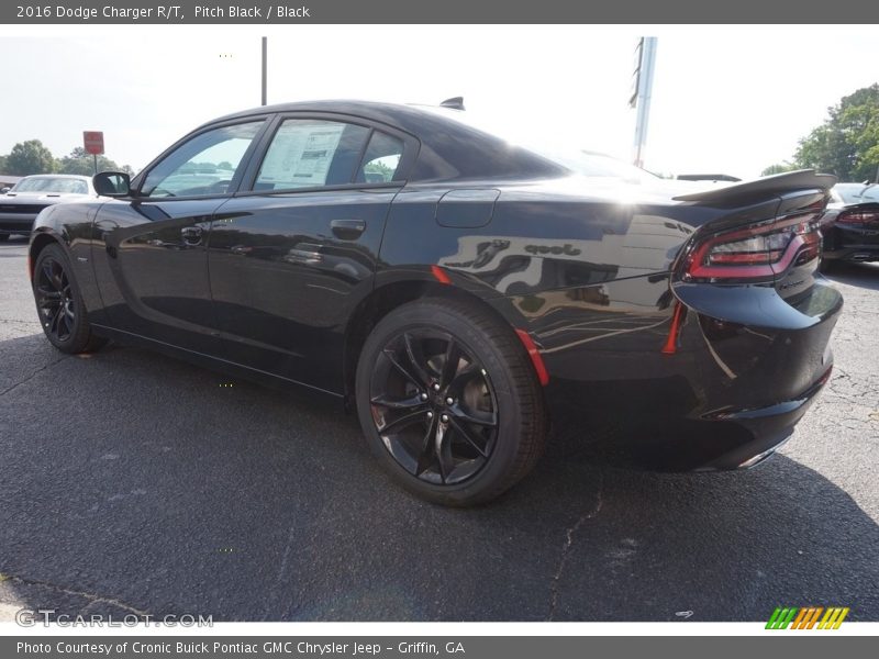 Pitch Black / Black 2016 Dodge Charger R/T