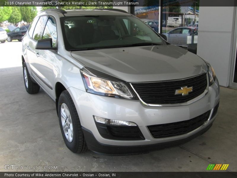 Silver Ice Metallic / Dark Titanium/Light Titanium 2016 Chevrolet Traverse LS