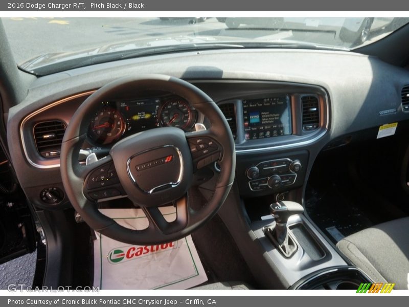 Pitch Black / Black 2016 Dodge Charger R/T