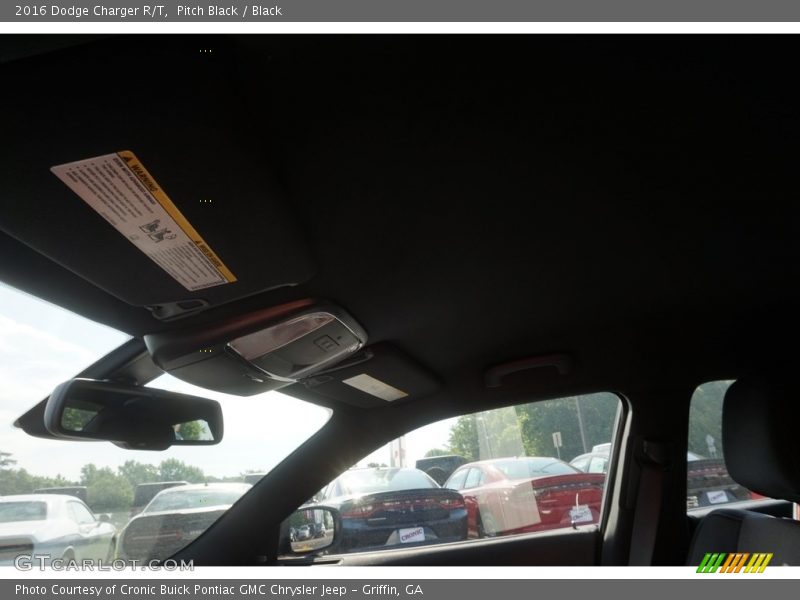 Pitch Black / Black 2016 Dodge Charger R/T