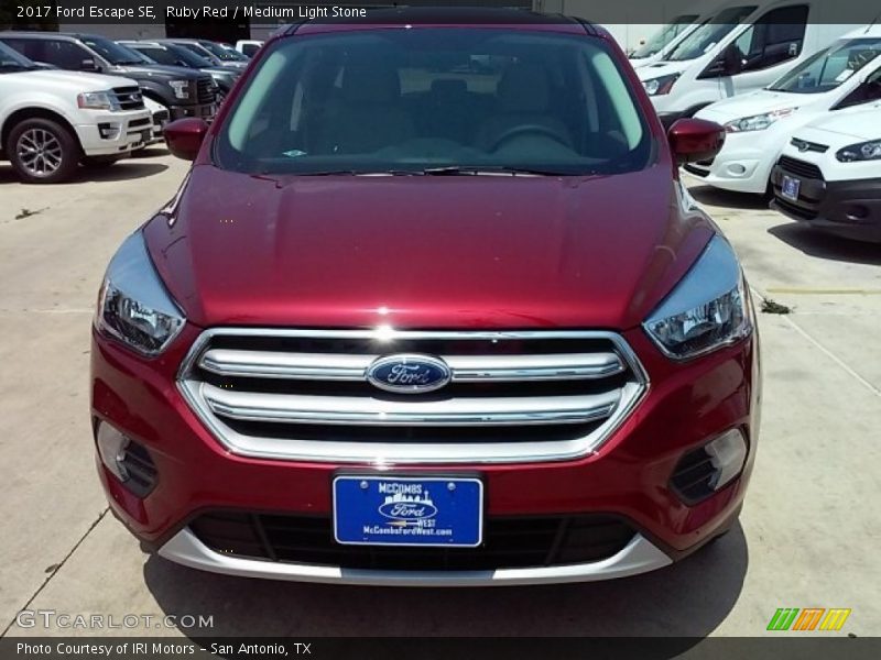 Ruby Red / Medium Light Stone 2017 Ford Escape SE