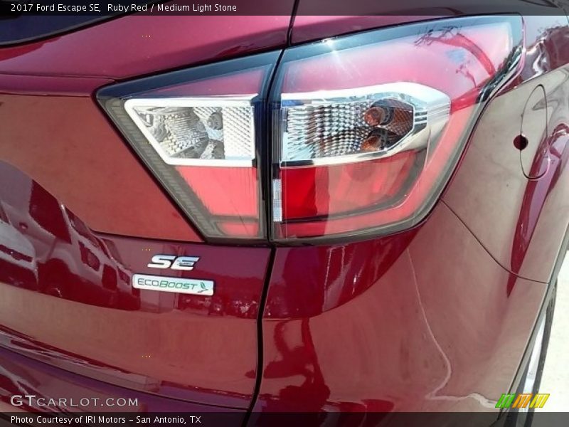 Ruby Red / Medium Light Stone 2017 Ford Escape SE