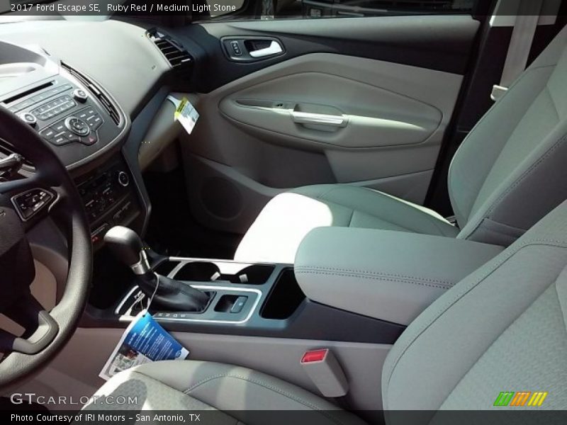 Ruby Red / Medium Light Stone 2017 Ford Escape SE