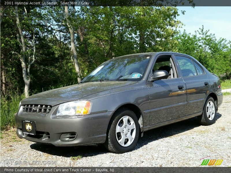 Silver Mist / Gray 2001 Hyundai Accent GL Sedan